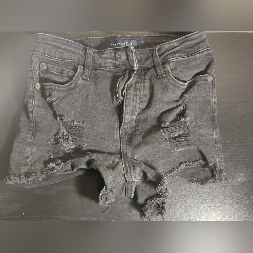 Aeropostale "Vintage High Rise Shorty" Size 02 Jean Shorts.